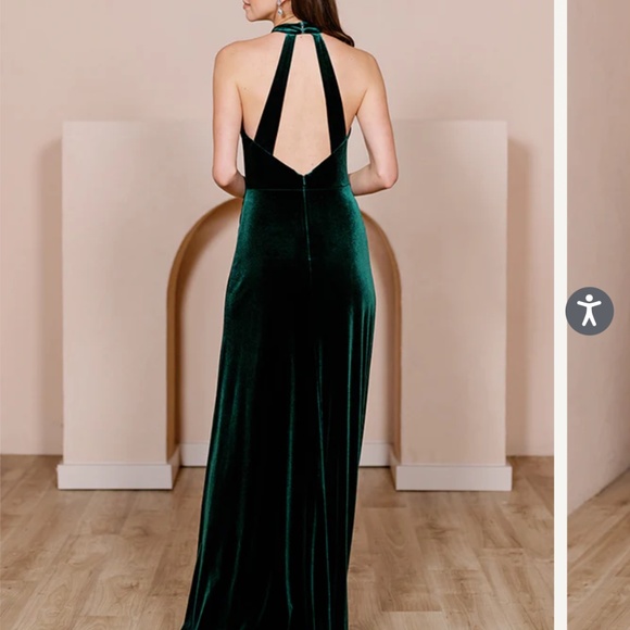 Halter top velvet dress - Picture 3 of 3